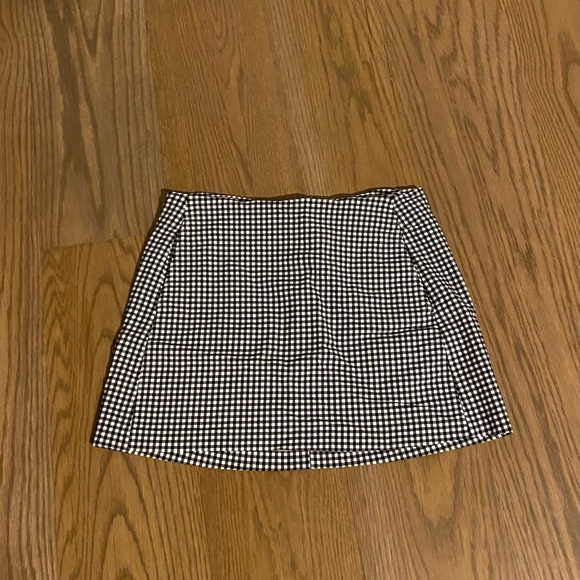 Urban Outfitters Gingham Skirt - Picture 4 of 5